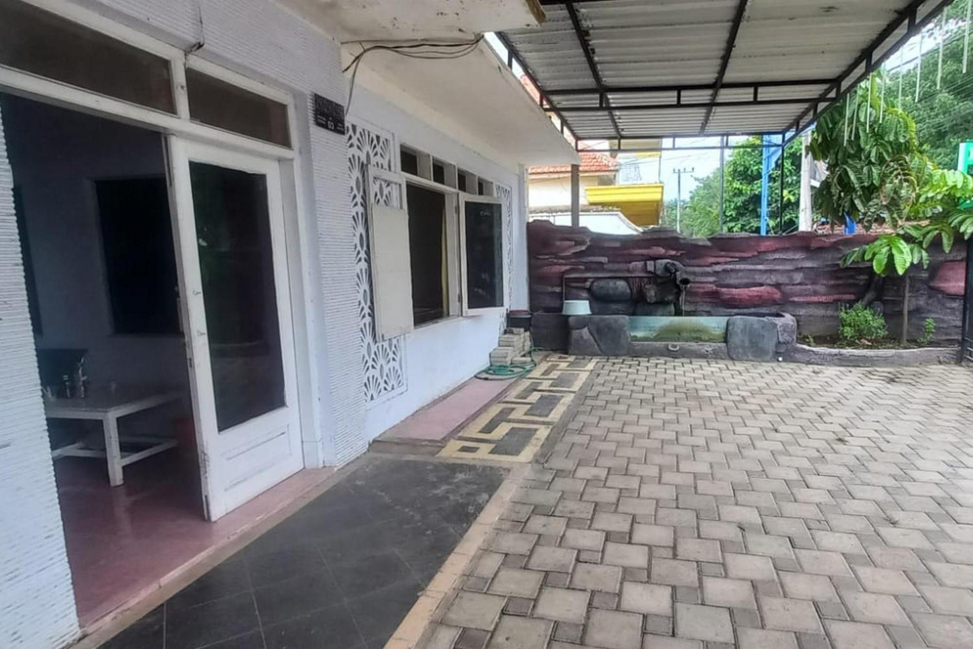 Fortuna Hotel Redpartner Near Exit Tol Paiton Exterior photo